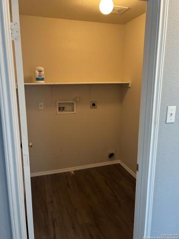 124 Booker Palm San Antonio TX 78239