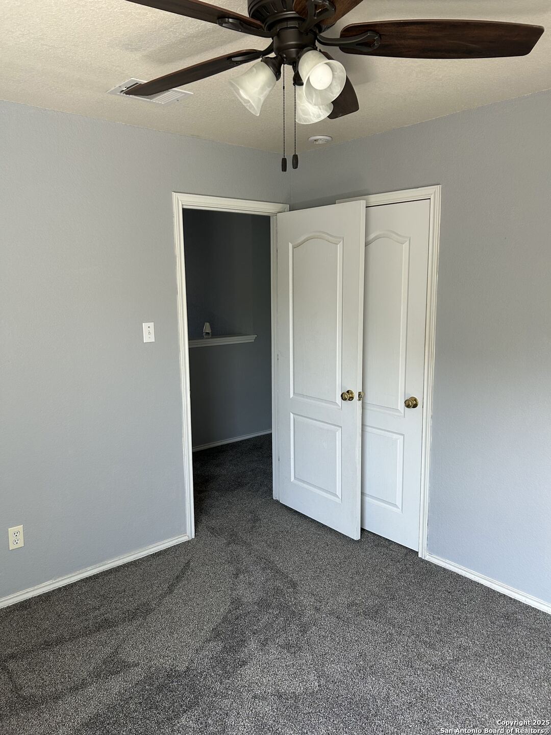 124 Booker Palm San Antonio TX 78239