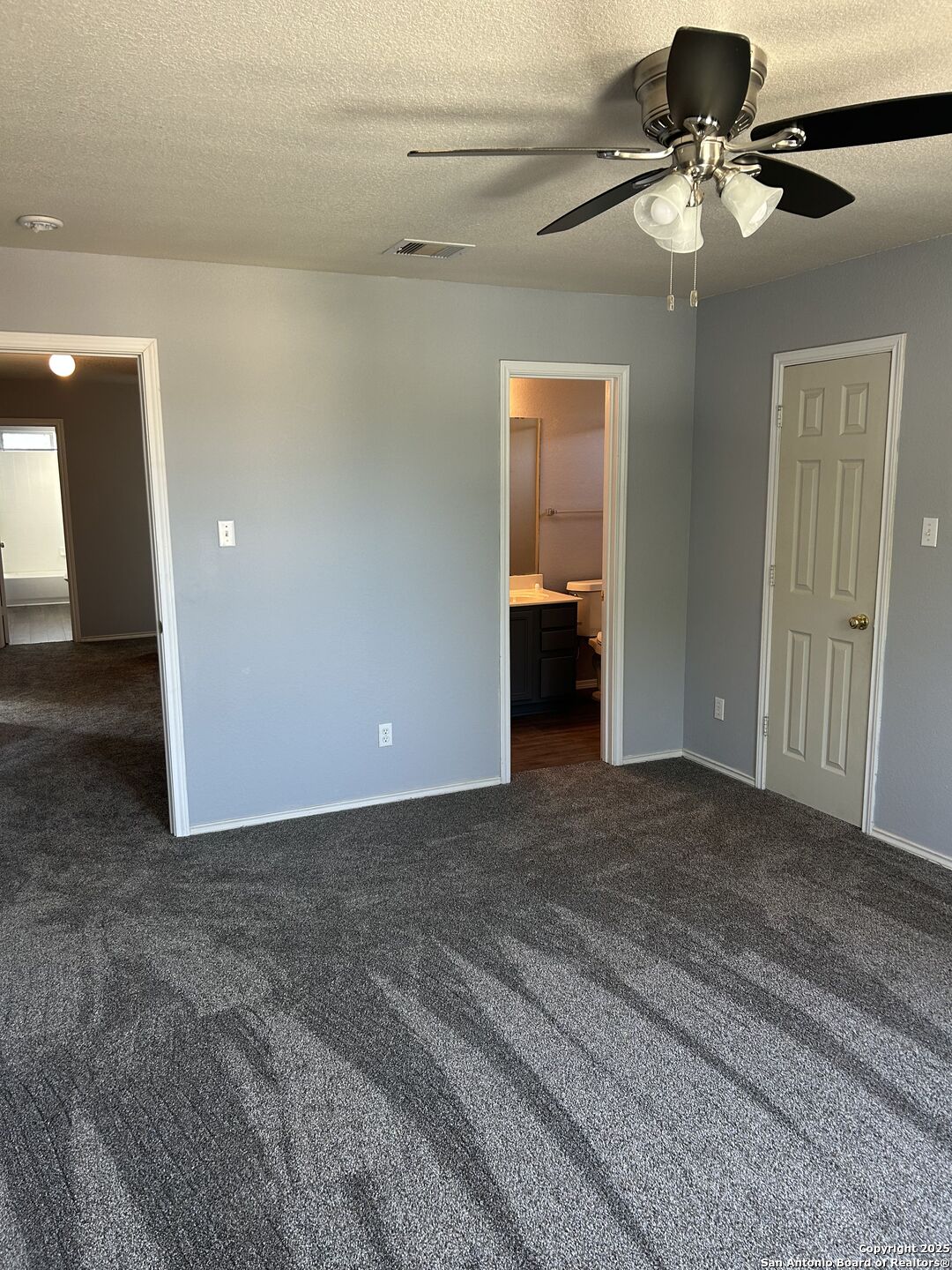 124 Booker Palm San Antonio TX 78239