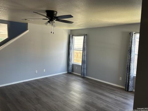 124 Booker Palm San Antonio TX 78239