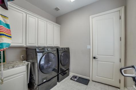 192 Sunrise Hill Castroville TX 78009