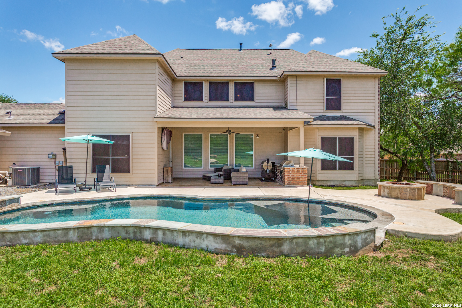 192 Sunrise Hill Castroville TX 78009
