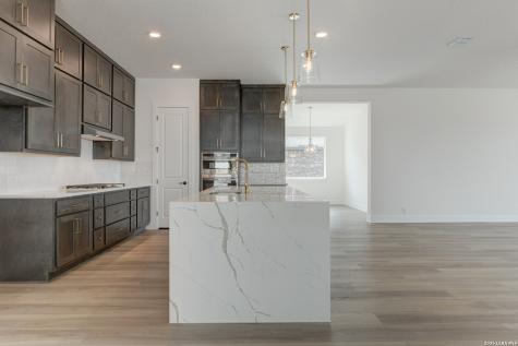 125 Katie Court Castroville TX 78009