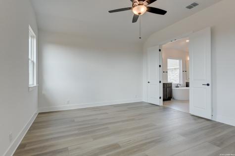 125 Katie Court Castroville TX 78009