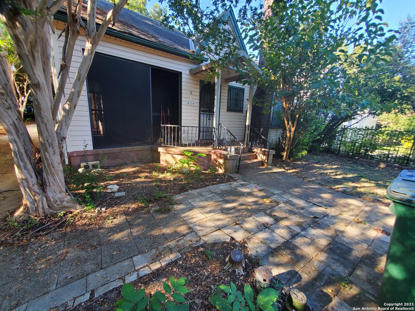 424 W Rosewood Avenue San Antonio TX 78212