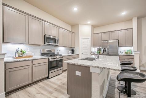 1953 Colonial Avenue New Braunfels TX 78130
