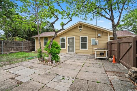 205 Balcones Heights Road Balcones Heights TX 78201