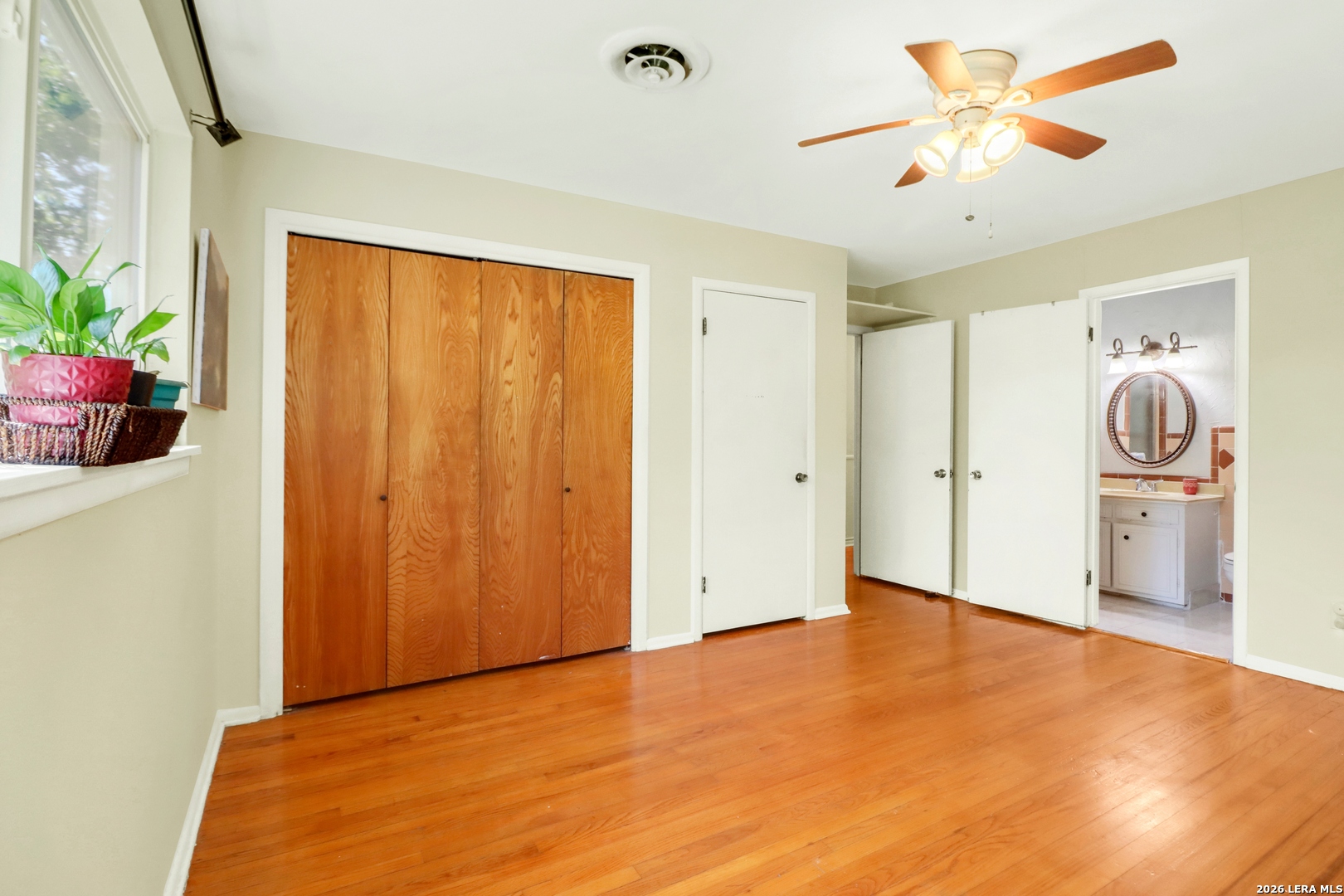 827 W Merriweather Street New Braunfels TX 78130