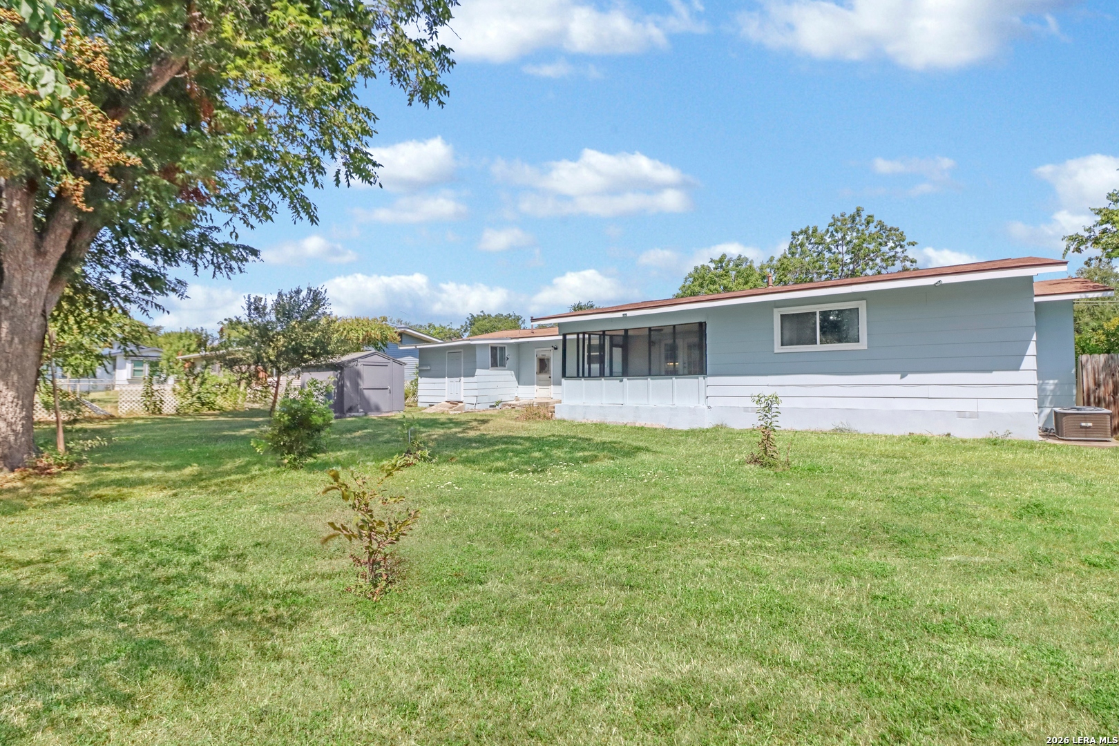 827 W Merriweather Street New Braunfels TX 78130