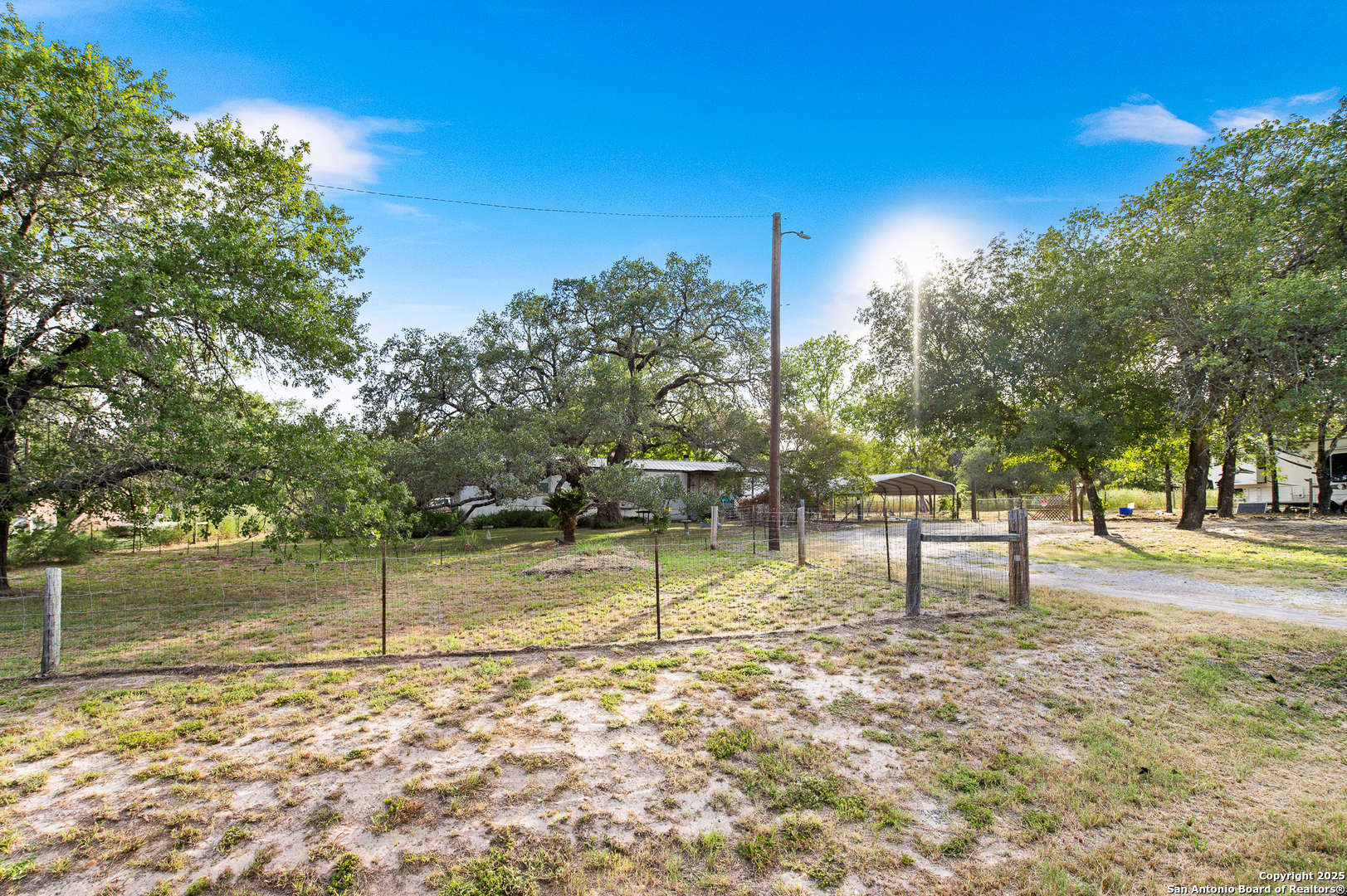 23805 Hackberry Point San Antonio TX 78264