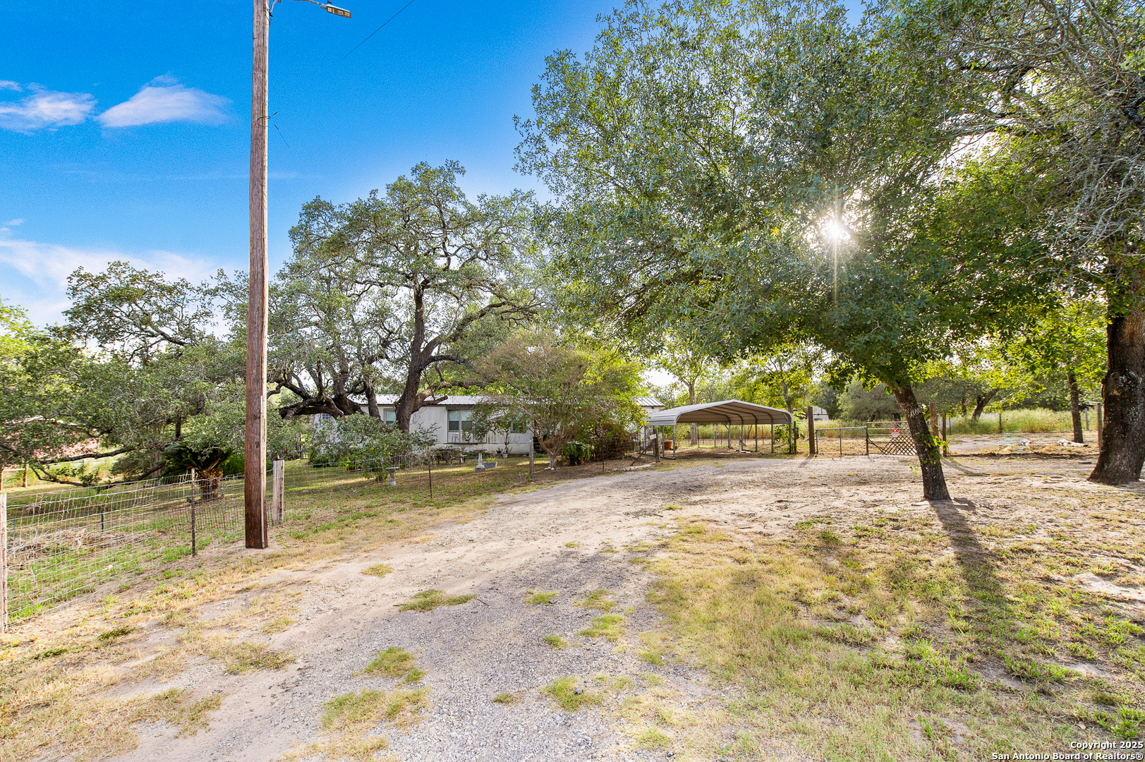 23805 Hackberry Point San Antonio TX 78264