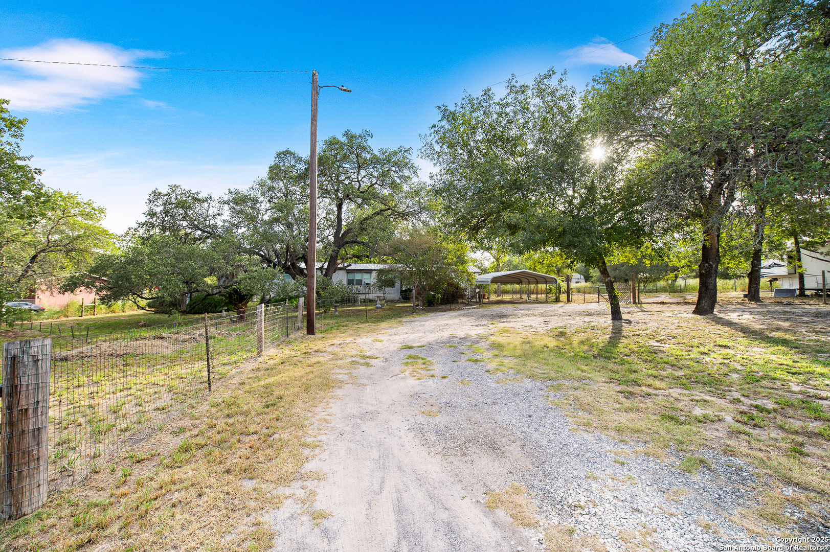23805 Hackberry Point San Antonio TX 78264