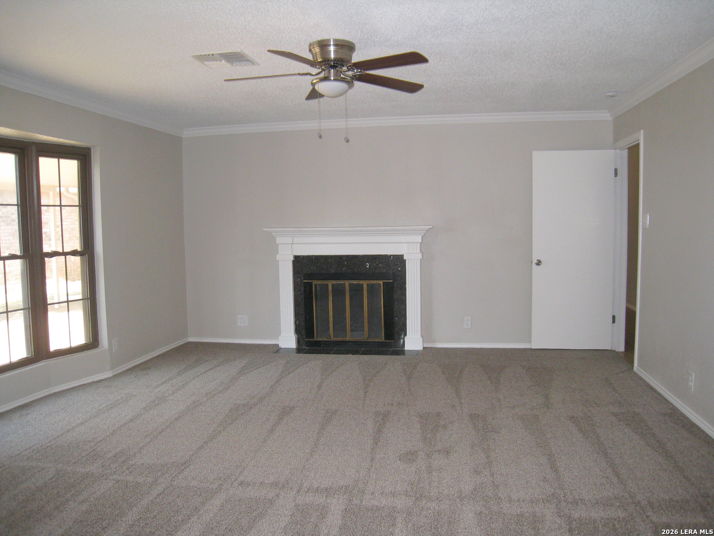 3433 Foxbriar Schertz TX 78154