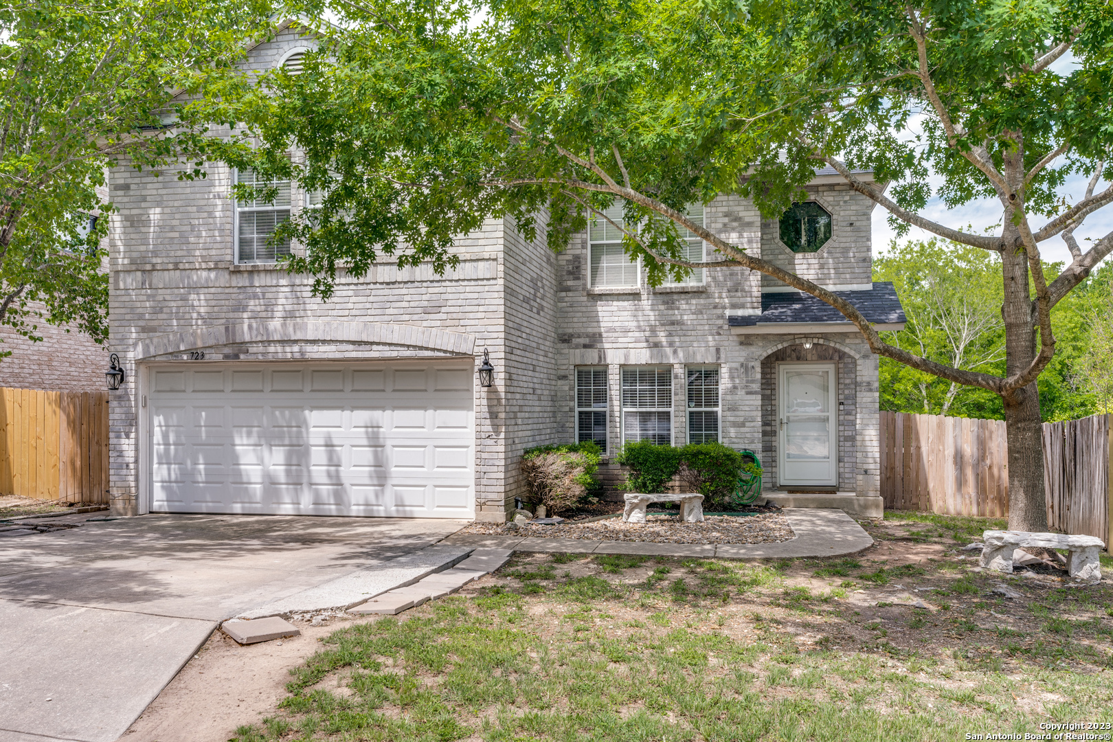723 Clover Creek San Antonio TX 78245