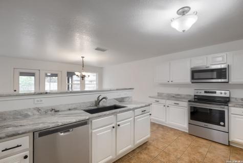 381 Scenic Meadow New Braunfels TX 78130