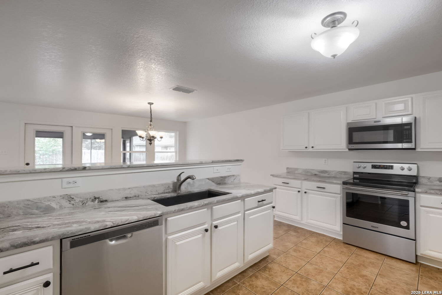381 Scenic Meadow New Braunfels TX 78130
