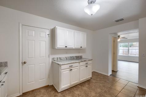 381 Scenic Meadow New Braunfels TX 78130
