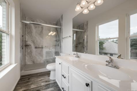381 Scenic Meadow New Braunfels TX 78130