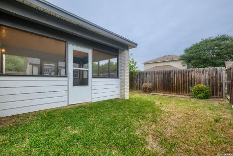 381 Scenic Meadow New Braunfels TX 78130