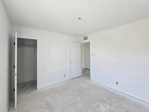 147 Peeps Court Adkins TX 78101