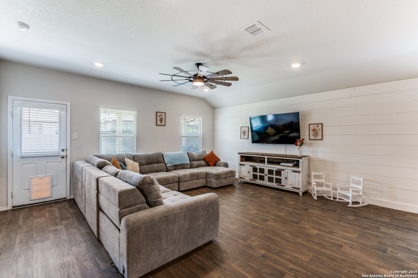 816 Indigo Way Seguin TX 78155