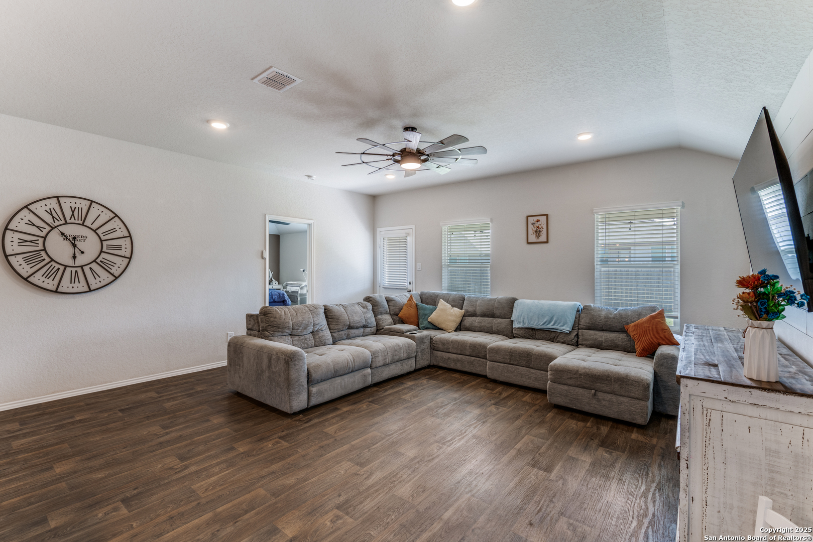 816 Indigo Way Seguin TX 78155