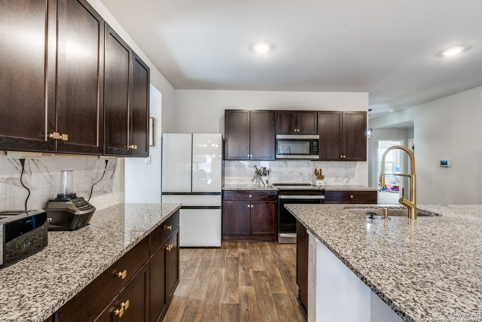 816 Indigo Way Seguin TX 78155