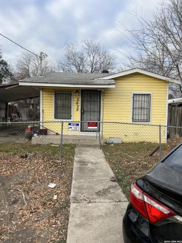 3939 Culebra San Antonio TX 78228