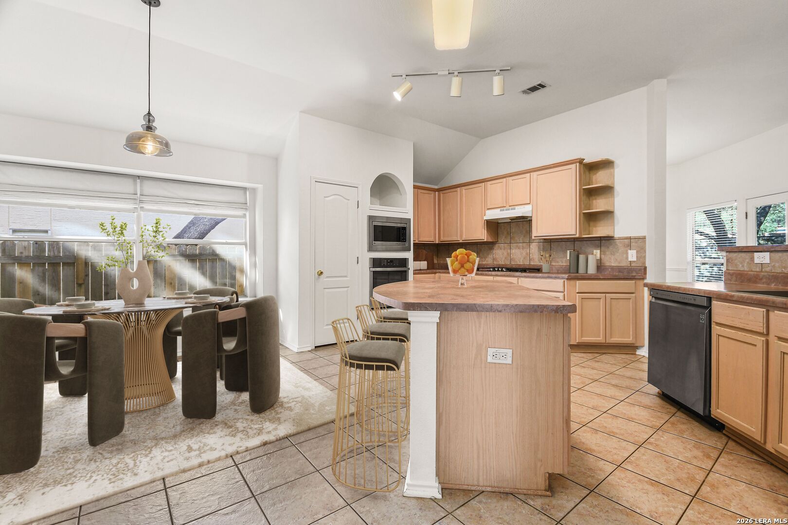 1219 Thrush Ridge San Antonio TX 78248