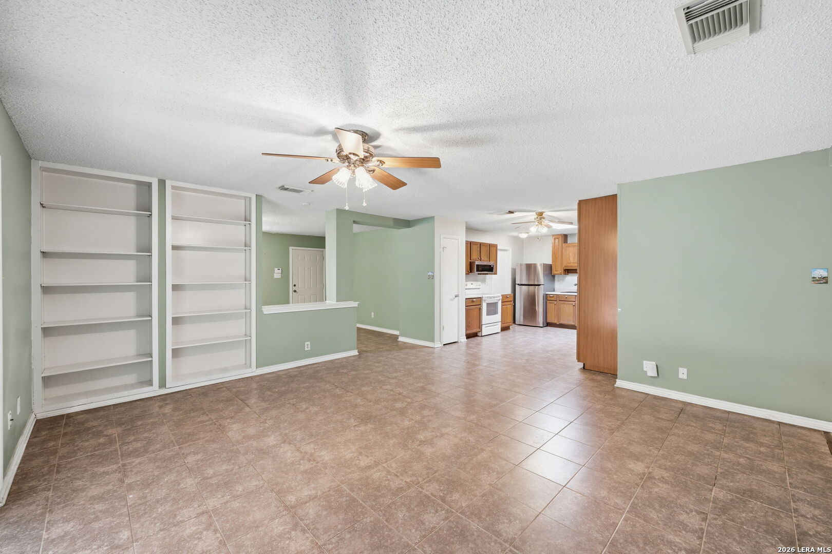 6819 Honeyridge Lane San Antonio TX 78239