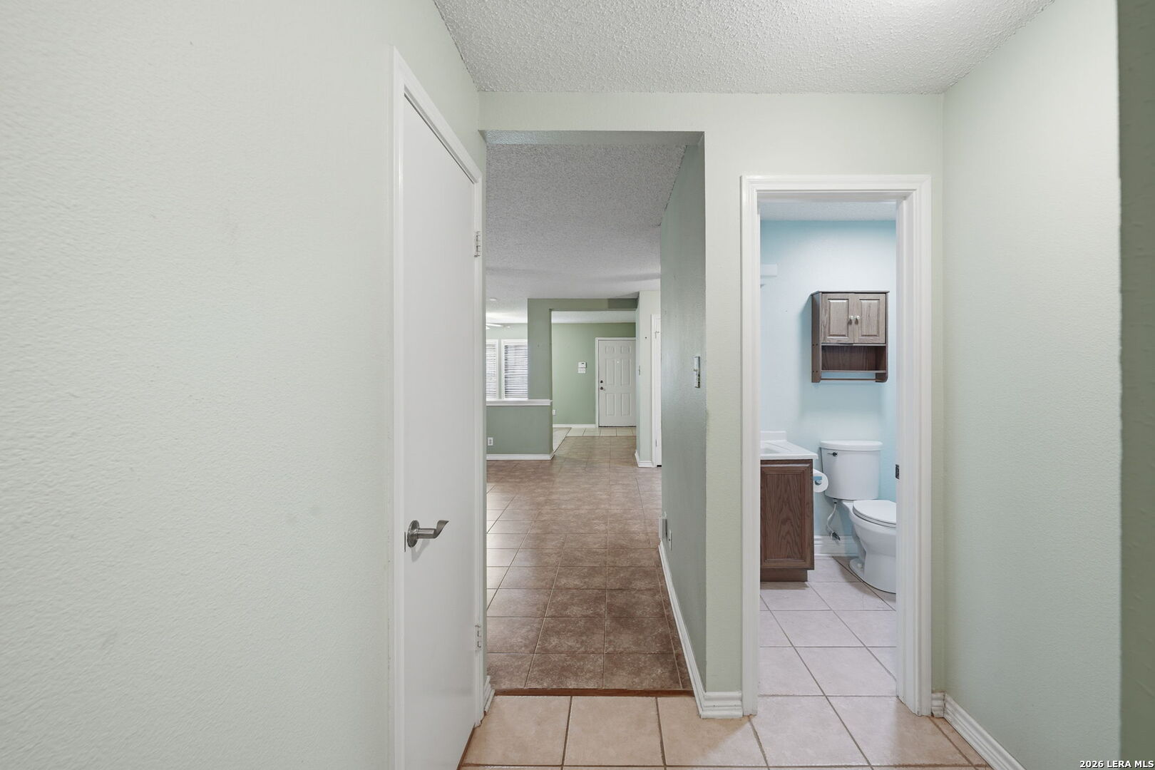 6819 Honeyridge Lane San Antonio TX 78239