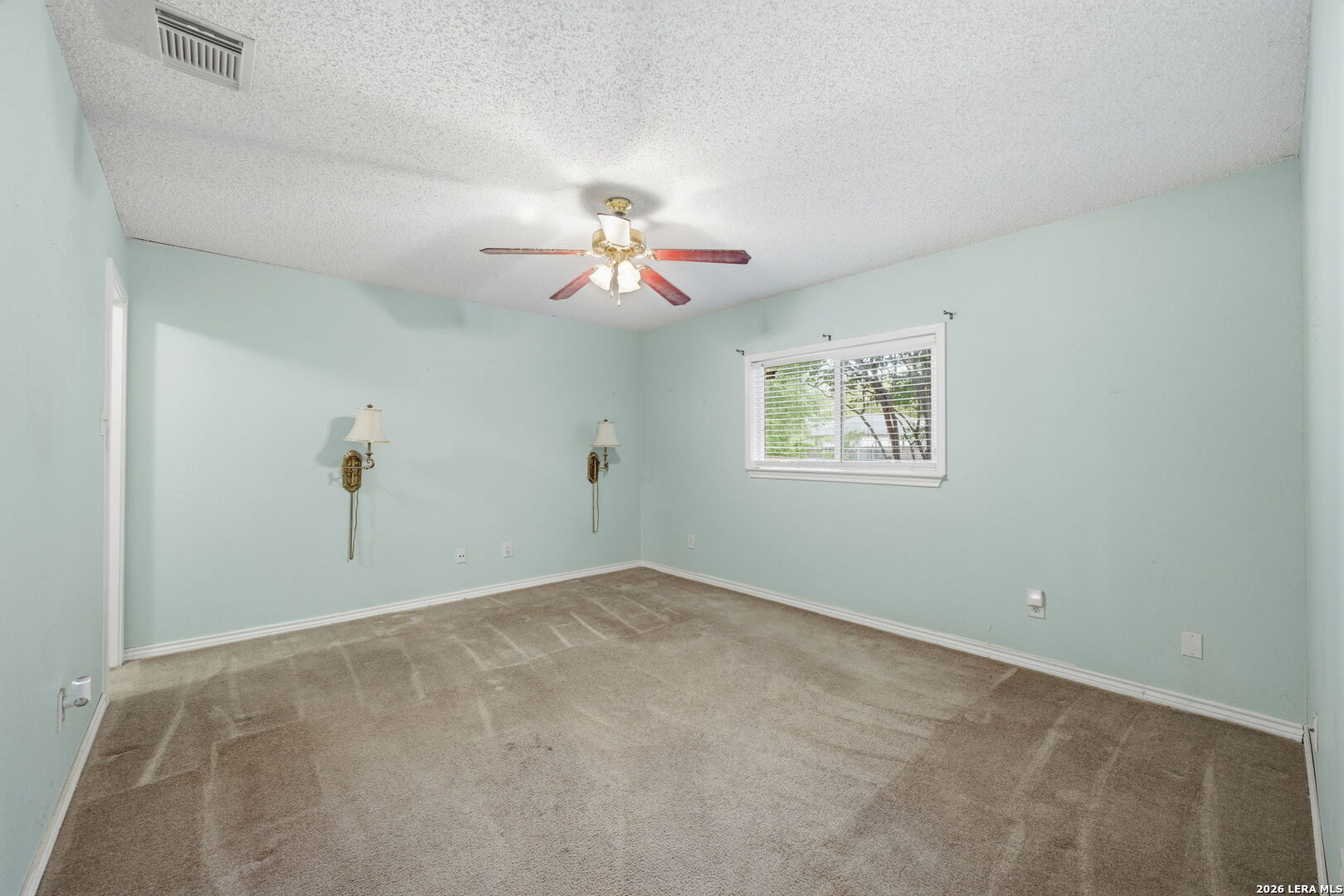 6819 Honeyridge Lane San Antonio TX 78239
