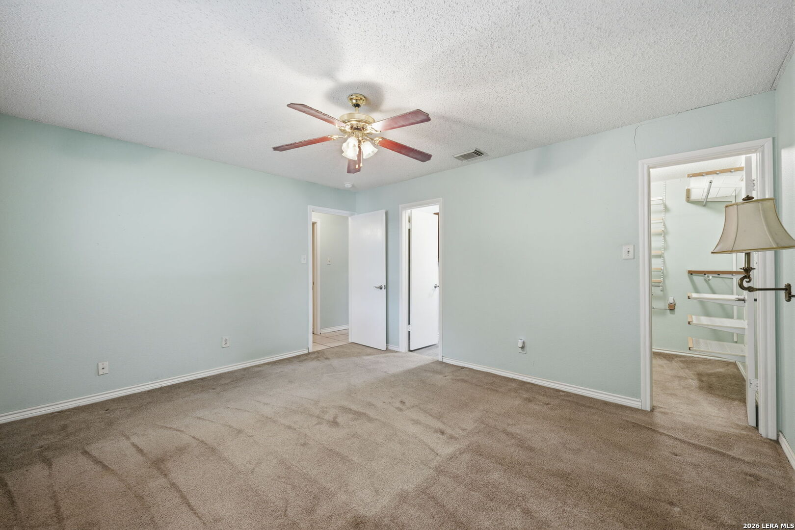 6819 Honeyridge Lane San Antonio TX 78239
