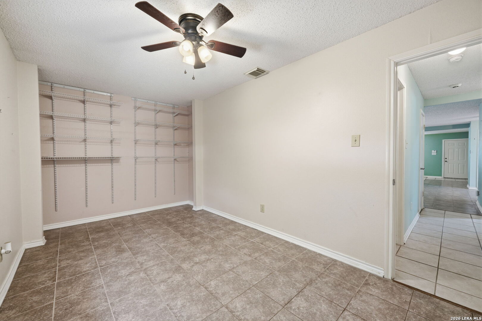 6819 Honeyridge Lane San Antonio TX 78239