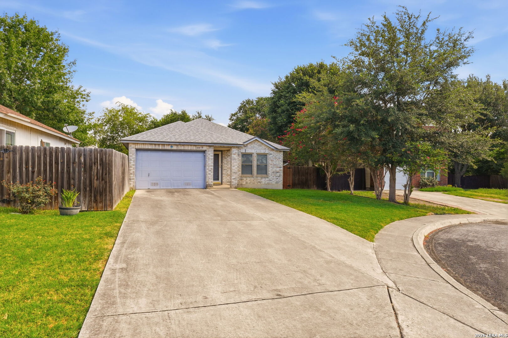 6819 Honeyridge Lane San Antonio TX 78239