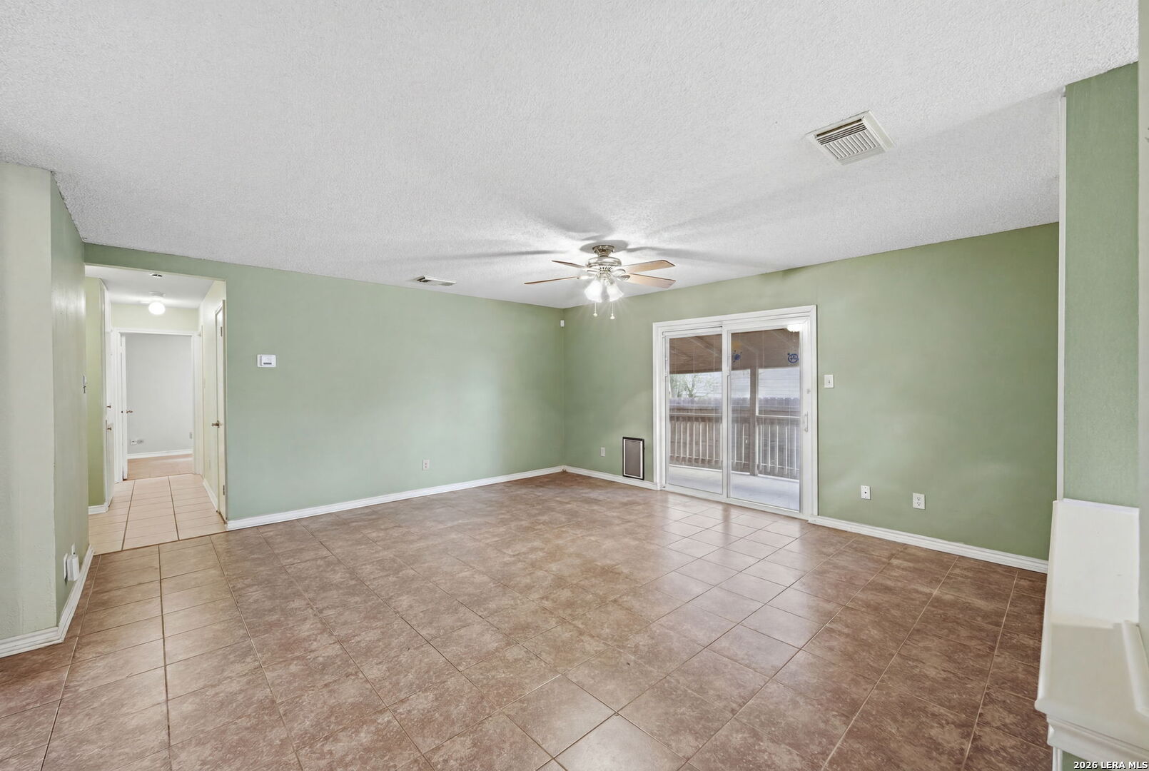 6819 Honeyridge Lane San Antonio TX 78239