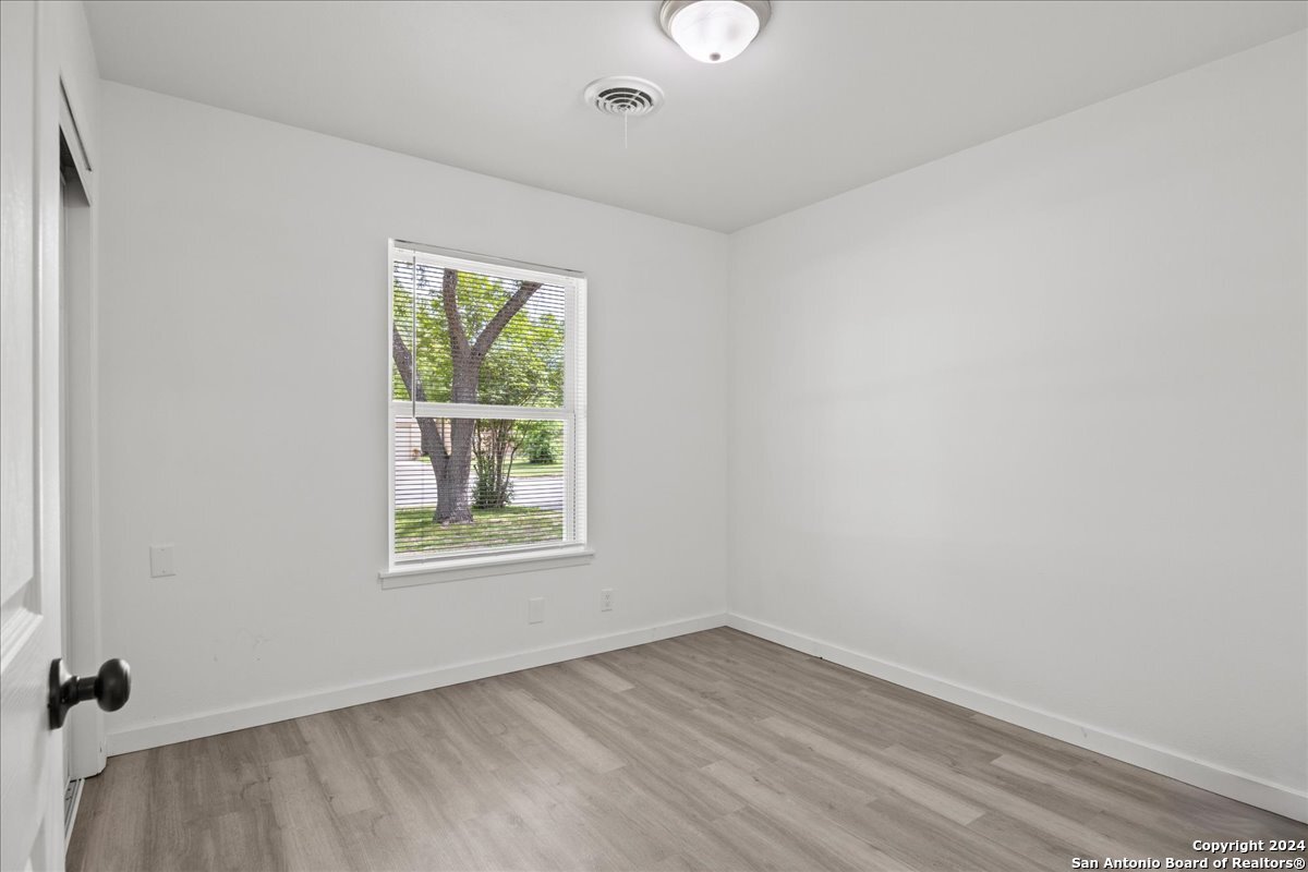 317 E Wright Boulevard Universal City TX 78148