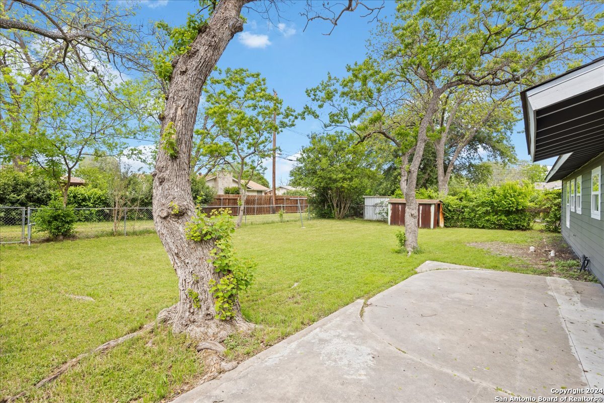 317 E Wright Boulevard Universal City TX 78148