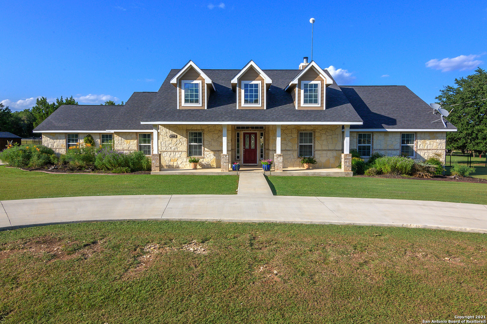 1046 Cielo Springs Drive Blanco TX 78606