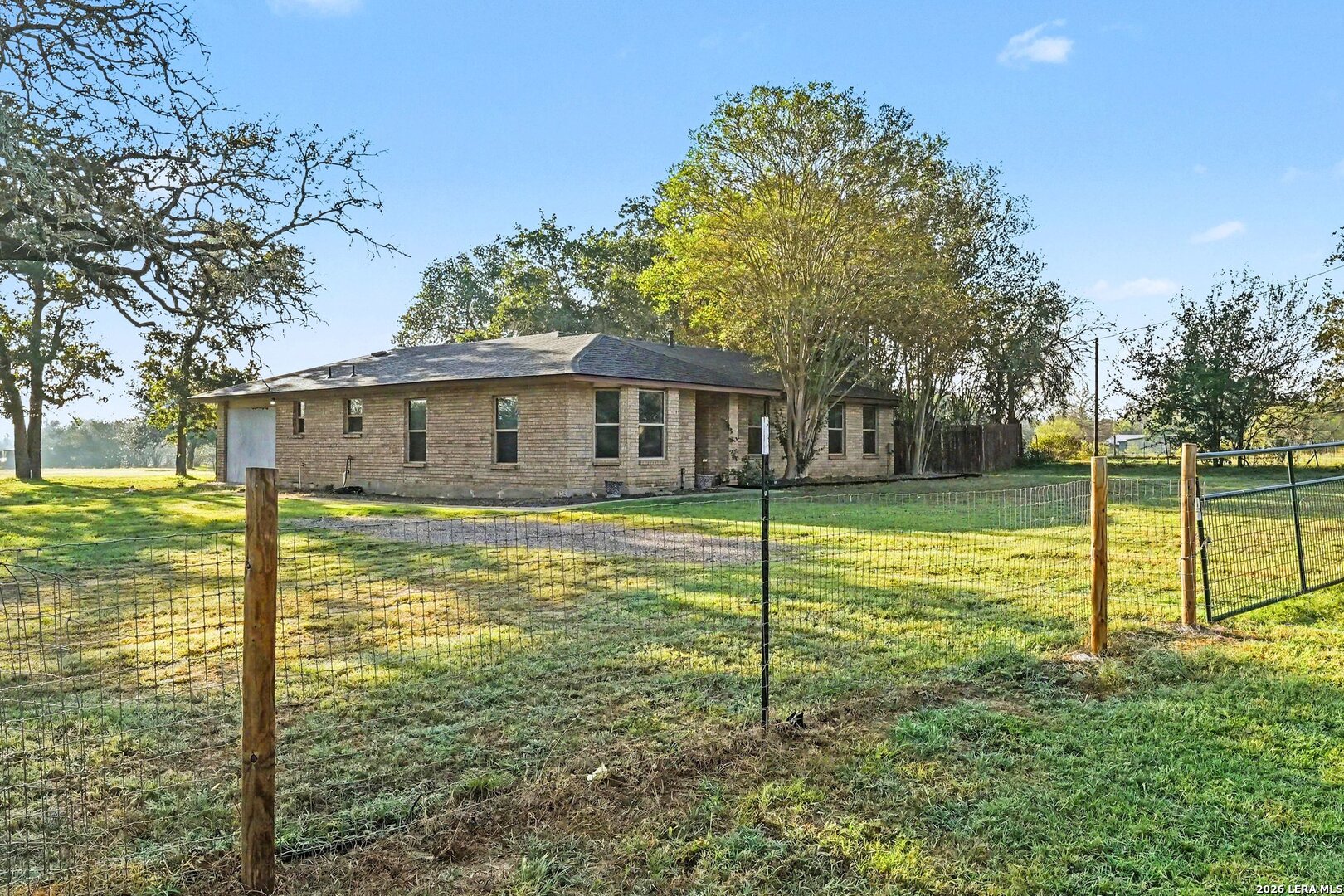 117 Country Acres Drive Adkins TX 78101