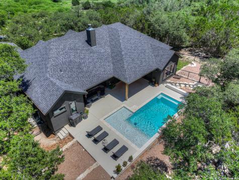 1341 Merlot New Braunfels TX 78132
