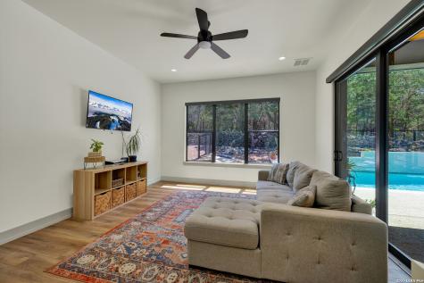1341 Merlot New Braunfels TX 78132