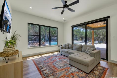 1341 Merlot New Braunfels TX 78132