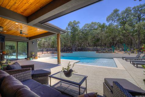 1341 Merlot New Braunfels TX 78132
