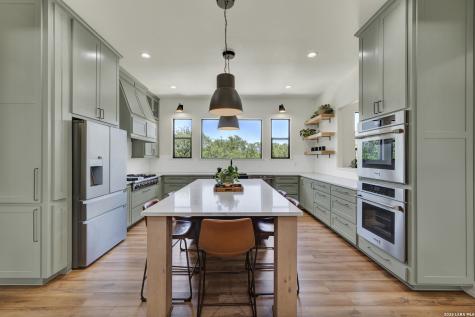 1341 Merlot New Braunfels TX 78132