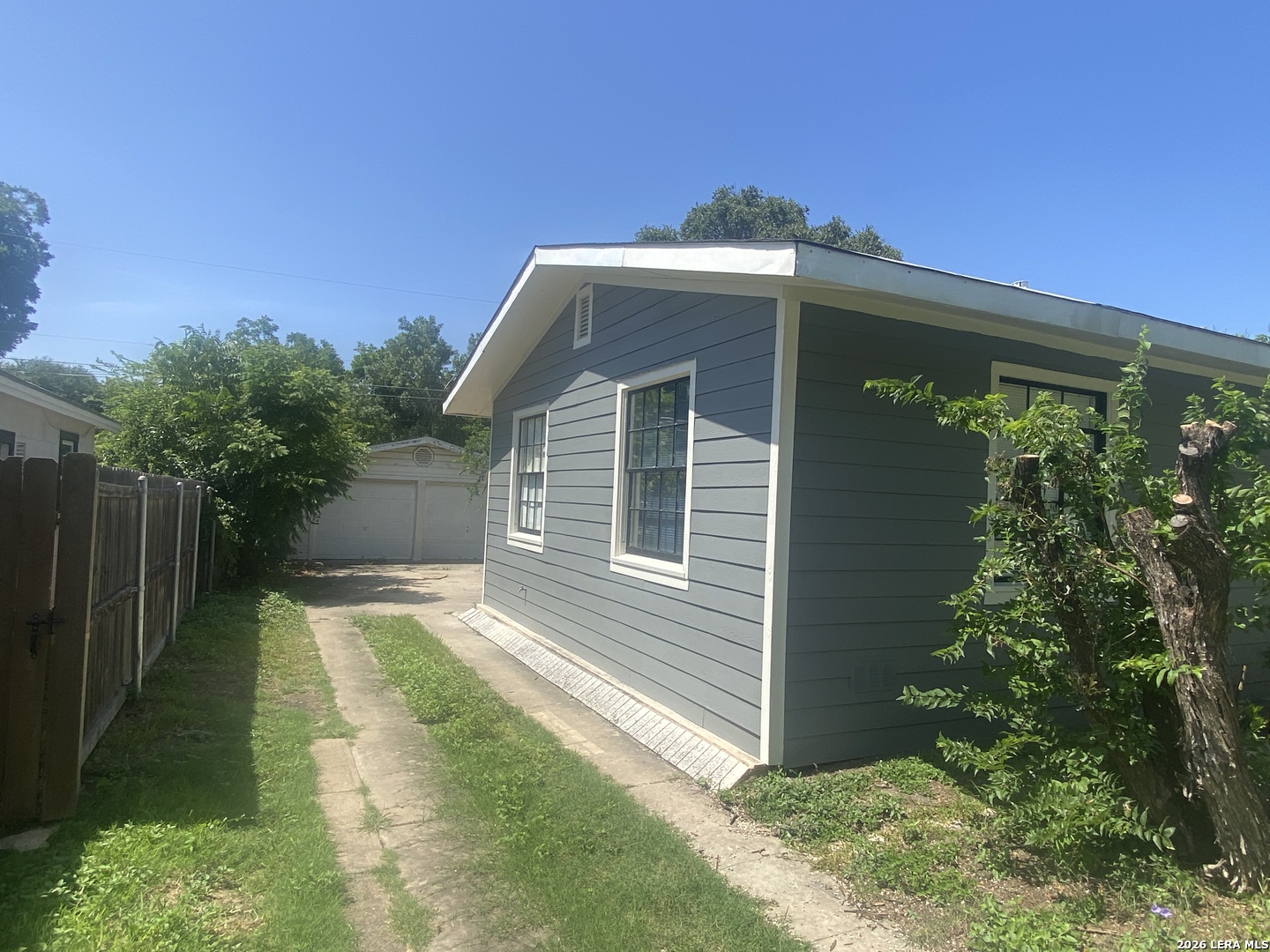 308 Larchmont Drive San Antonio TX 78209