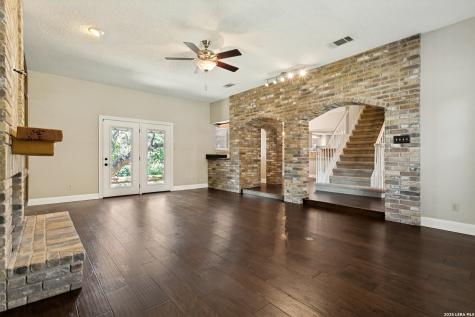 3715 Castle Crest Street San Antonio TX 78230