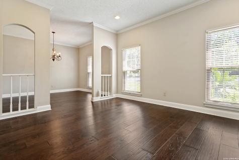 3715 Castle Crest Street San Antonio TX 78230