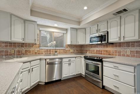 3715 Castle Crest Street San Antonio TX 78230