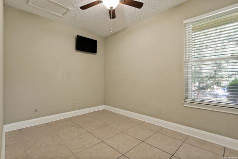 3715 Castle Crest Street San Antonio TX 78230